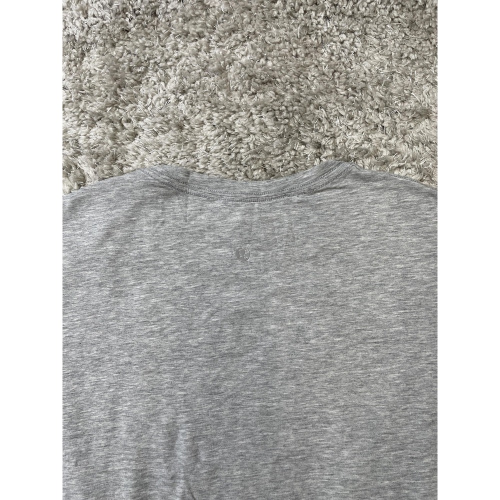 Lululemon Shirt Womens Medium Gray Peplum Ruffle Hem Short Sleeve Crewneck Top - Picture 7 of 10
